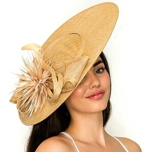 Beloved Millinery Gorgepus Wide-Brim Tan Fascinator Hat 2026 Kentucky Derby NWT
